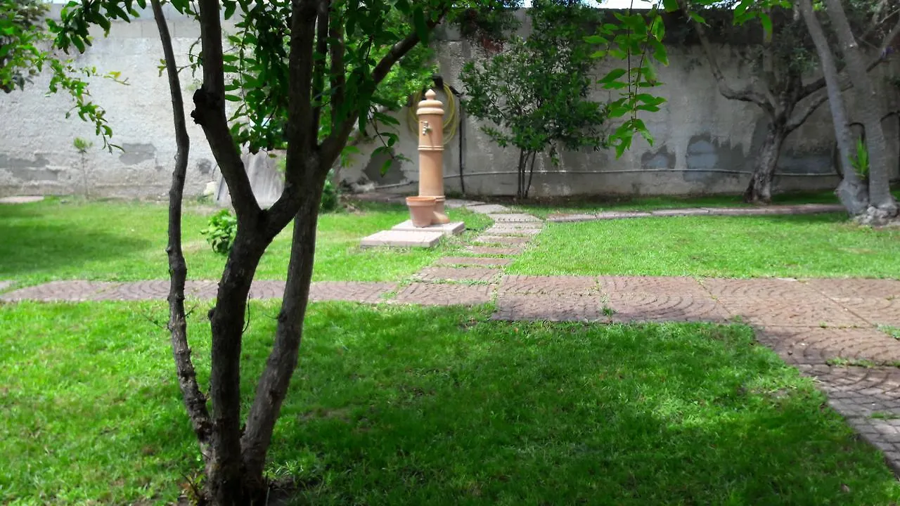 West Coast Bed & Breakfast Cabras 0*,